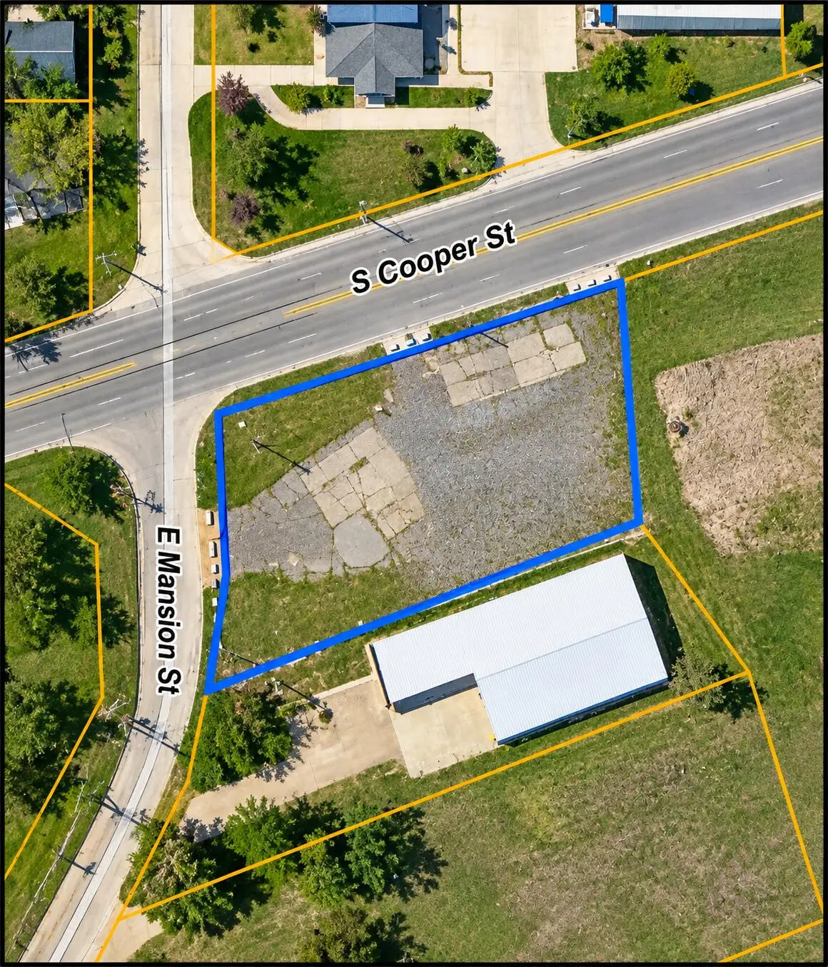 1707 S Cooper Street, Jackson, MI 49203 - #1
