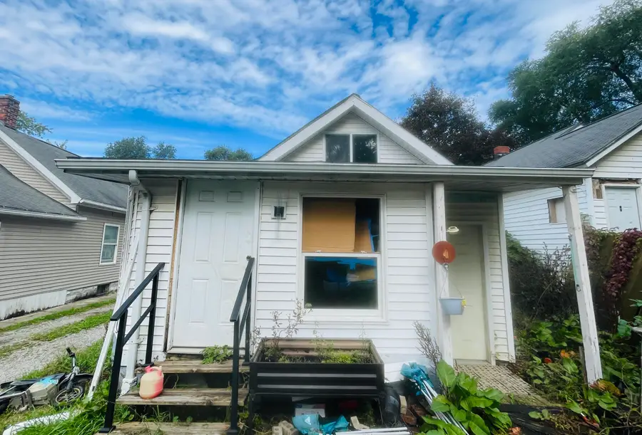 2513 E Ganson Street, Jackson, MI 49202 - #3