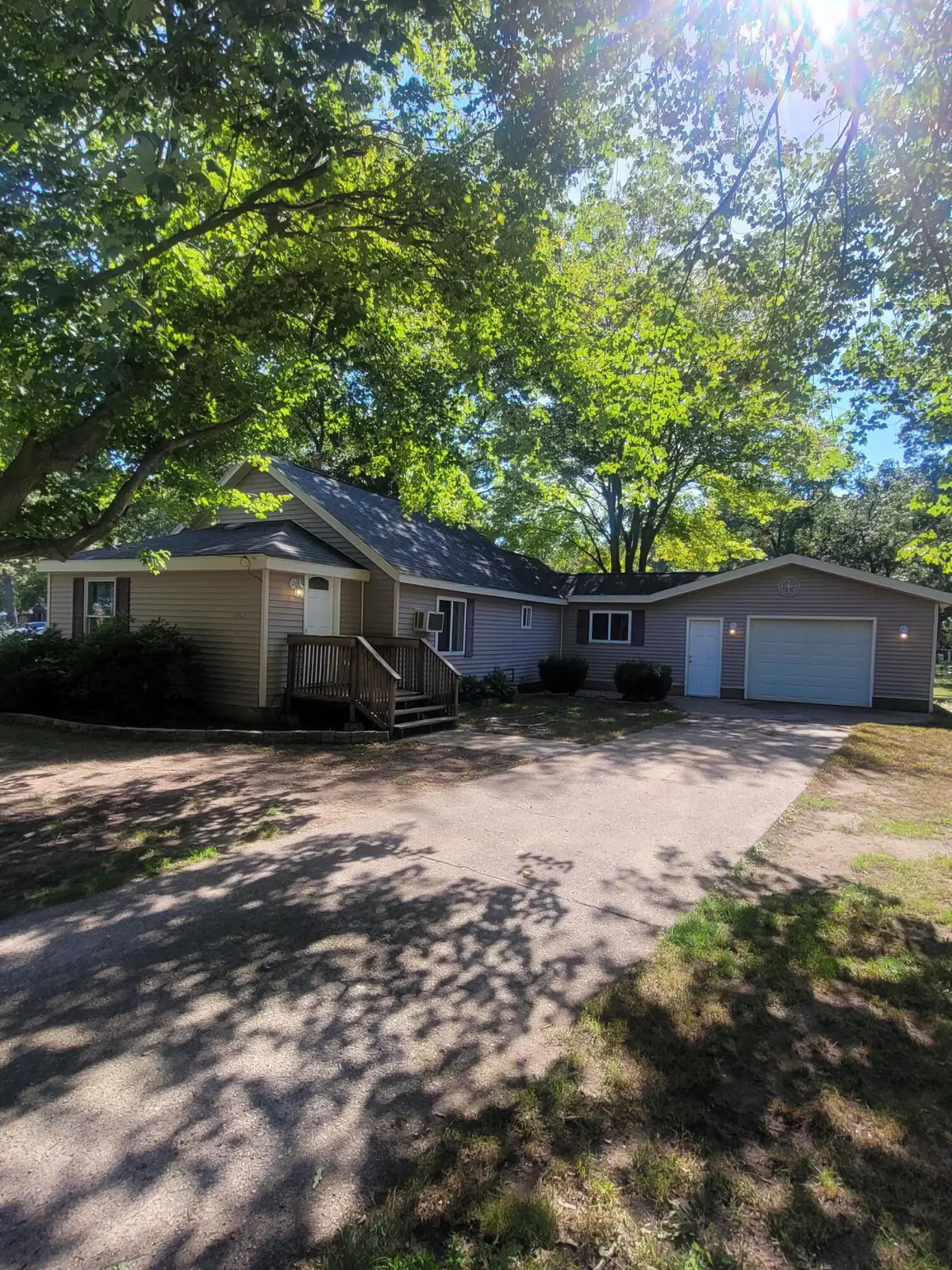 1367 E Summit Avenue, Muskegon, MI 49444 - #1