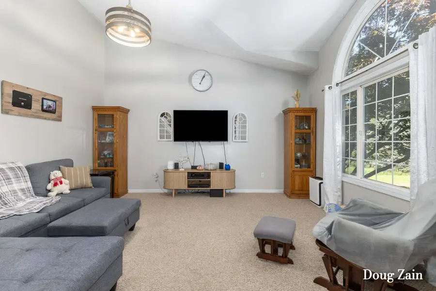 1860 Sandrel Drive Ne, Grand Rapids, MI 49505 - #2