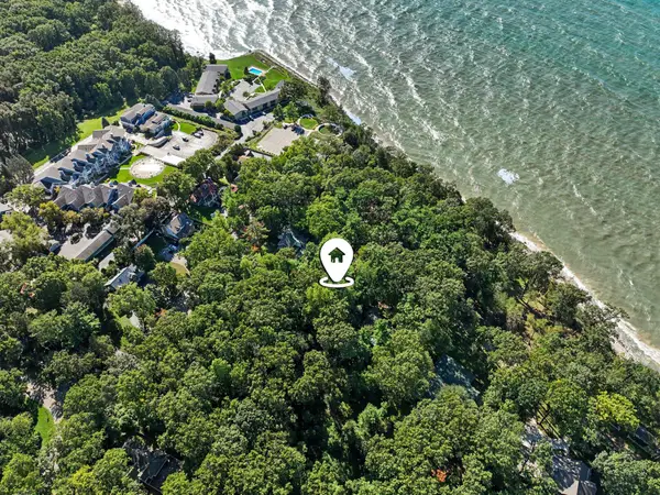 4065 Lake Forest Path, Stevensville, MI 49127