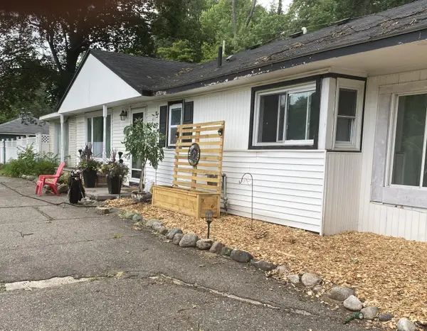 22333 Leewright Avenue, Southfield, MI 48033