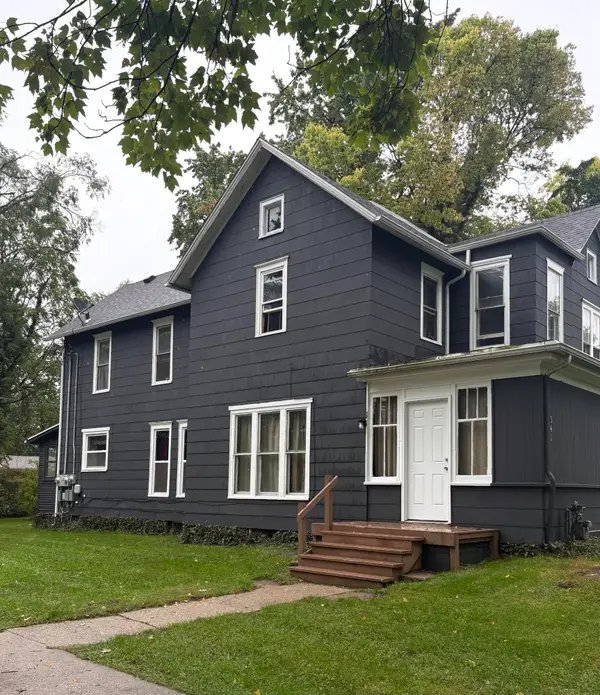 341 E Napier Avenue, Benton Harbor, MI 49022