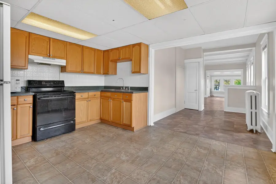 439 W Columbia Avenue, Battle Creek, MI 49015 - #2