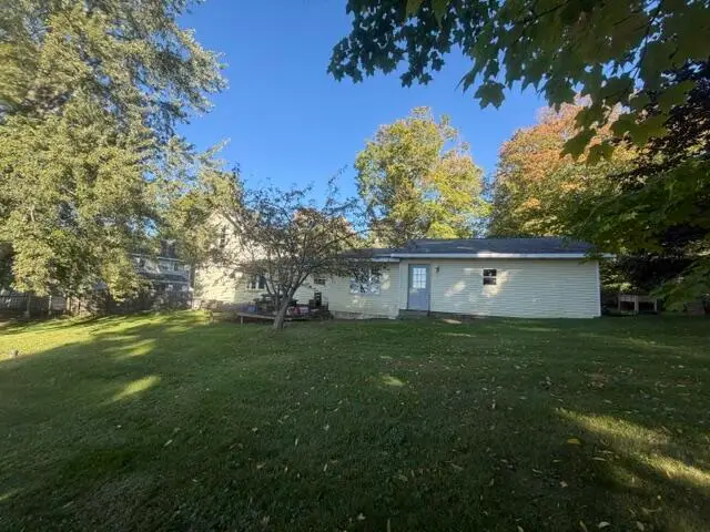 61 Probasco Street, Casnovia, MI 49318 - #2