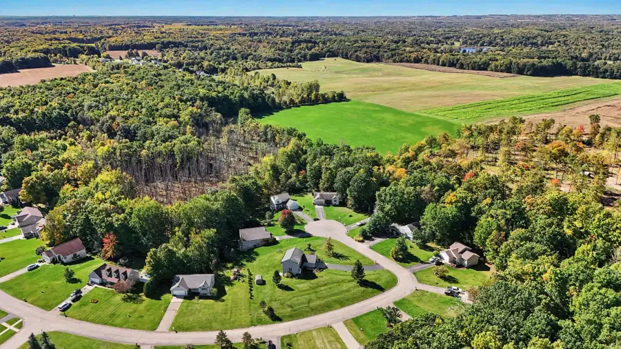 2033 Winston View Drive Ne, Cedar Springs, MI 49319 - #2