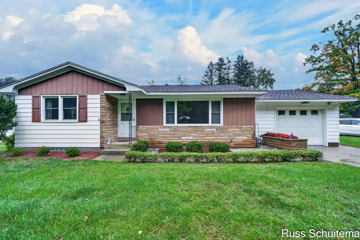 918 Benston Road, Whitehall, MI 49461 - #1