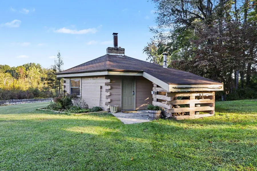 9325 Dwight Boyer Road, Watervliet, MI 49098 - #2