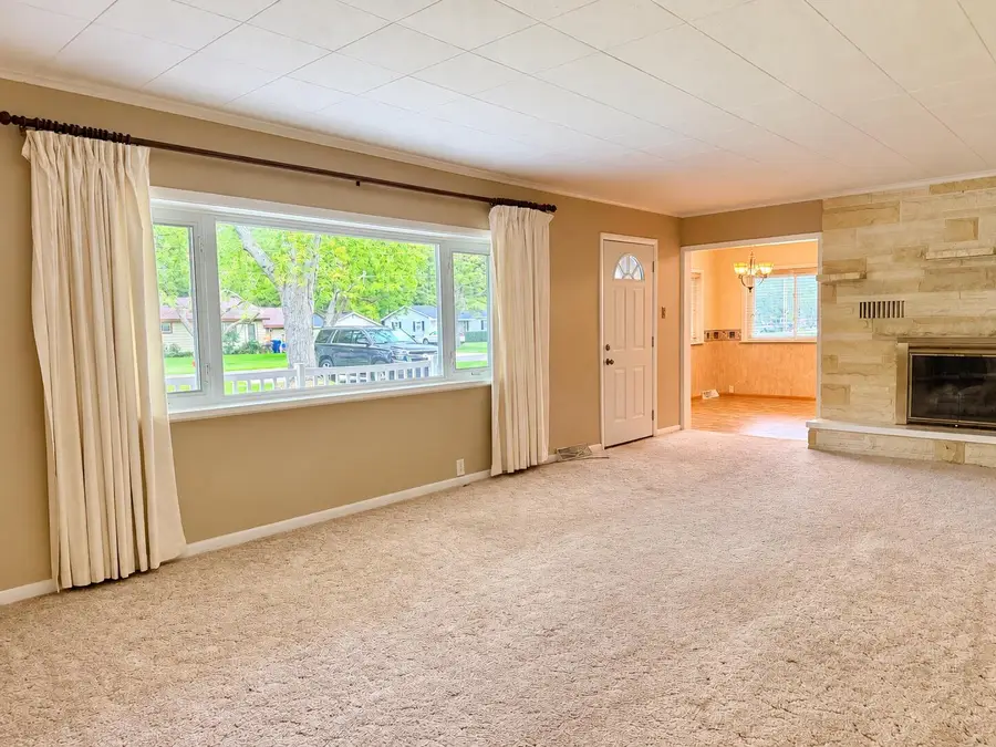 1637 Grove Avenue, Benton Harbor, MI 49022 - #3