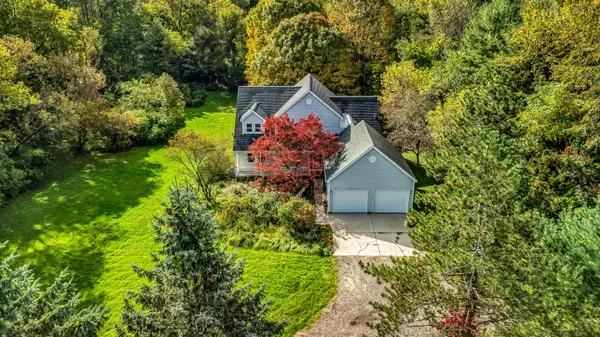 10092 Meadowhill Drive Se, Lowell, MI 49331