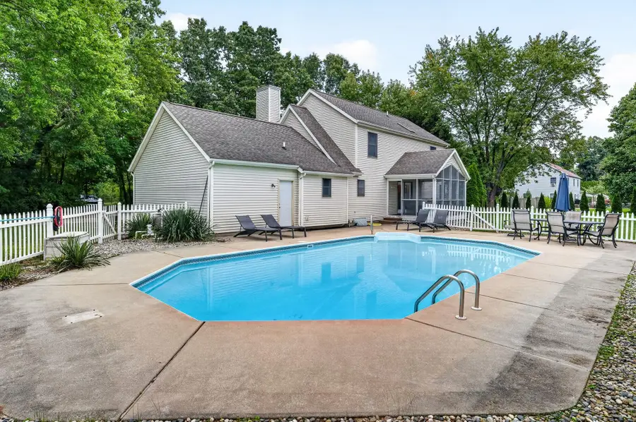 5303 W R Avenue, Schoolcraft, MI 49087 - #3