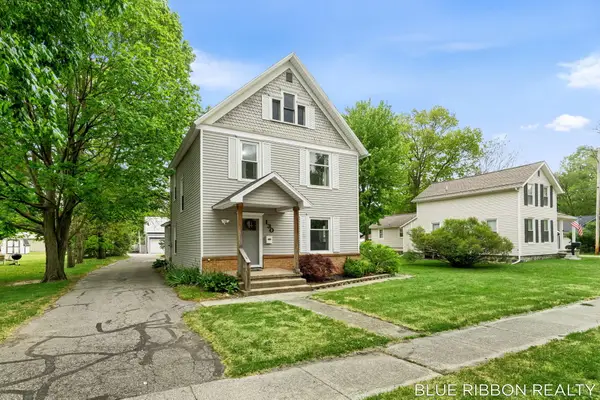 130 W Cherry Street, Wayland, MI 49348