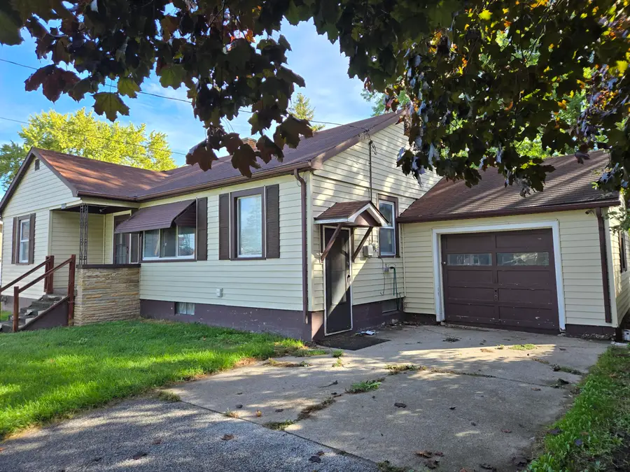 2613 S Monroe Street, Bay City, MI 48708 - #2