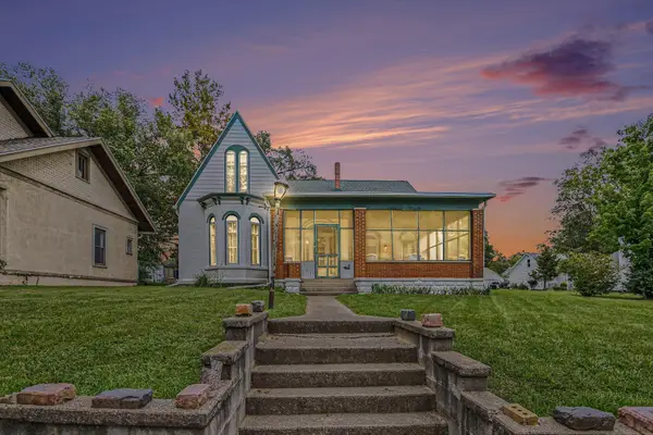 118 W Front Street, Buchanan, MI 49107