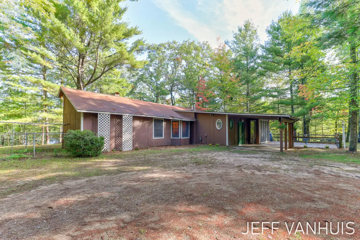 8854 W Hillcrest Boulevard, Baldwin, MI 49304 - #1