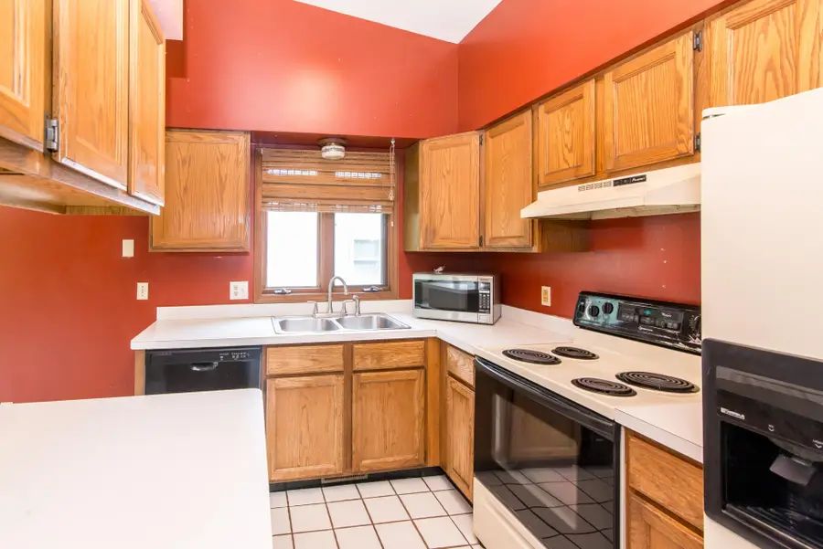 1371 Maplewood Drive, Saline, MI 48176 - #3