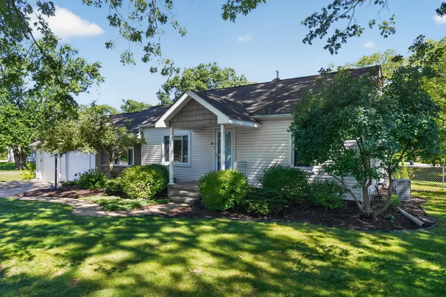 1360 Central Avenue, Howell, MI 48843 - #2