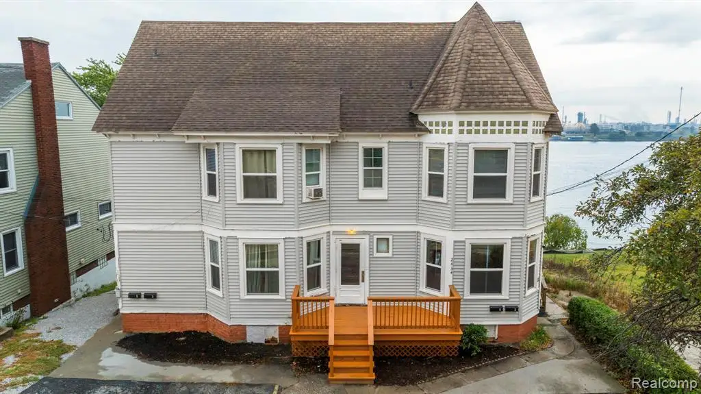 2430 Military Street, Port Huron, MI 48060 - #1