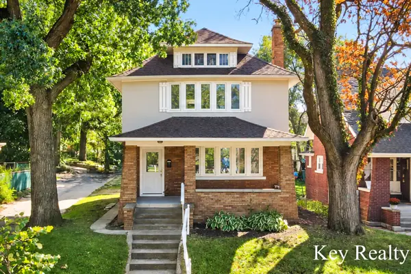 1242 Alexander Street Se, Grand Rapids, MI 49506