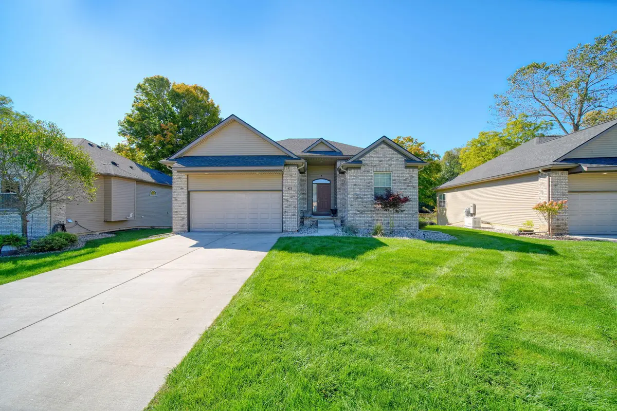 621 Shadow Brooke Lane, Tecumseh, MI 49286 - #1