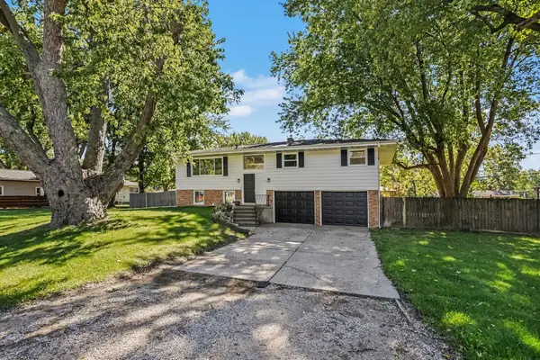 864 Ansley Drive, St. Joseph, MI 49085