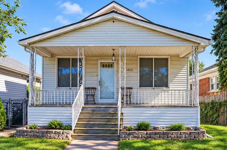 1045 5th Street, Wyandotte, MI 48192 - #1