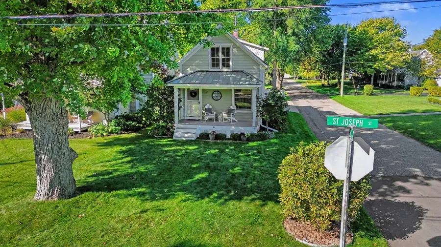 858 Saint Joseph Street, South Haven, MI 49090 - #3