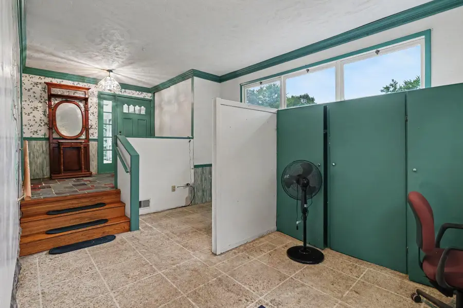 4250 Beckley Road, Battle Creek, MI 49015 - #3
