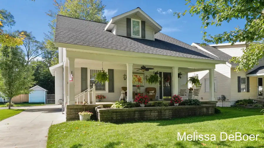 2667 Meyer Avenue Sw, Wyoming, MI 49519 - #3