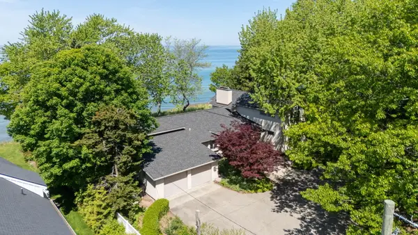 6129 Lakeshore Avenue, West Olive, MI 49460