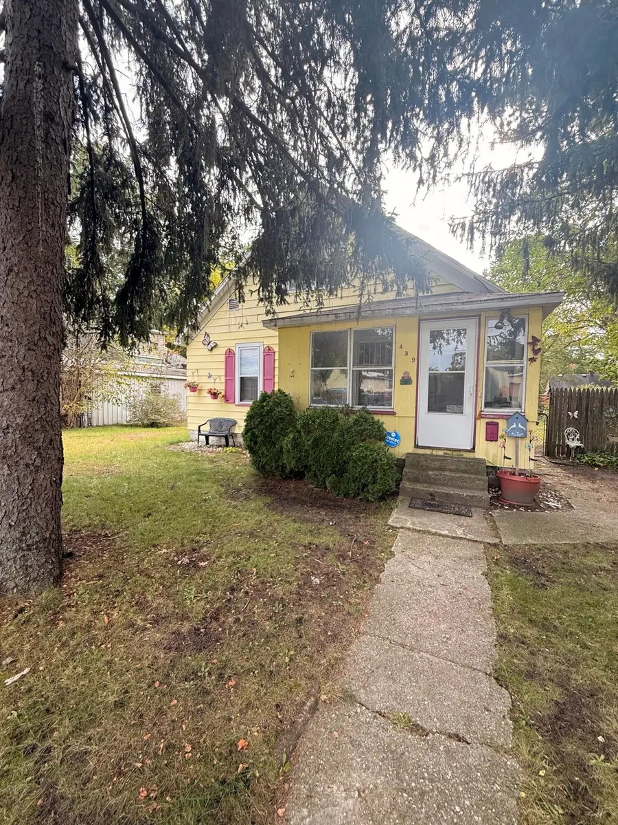 459 E Columbia Avenue, Muskegon Heights, MI 49444 - #2