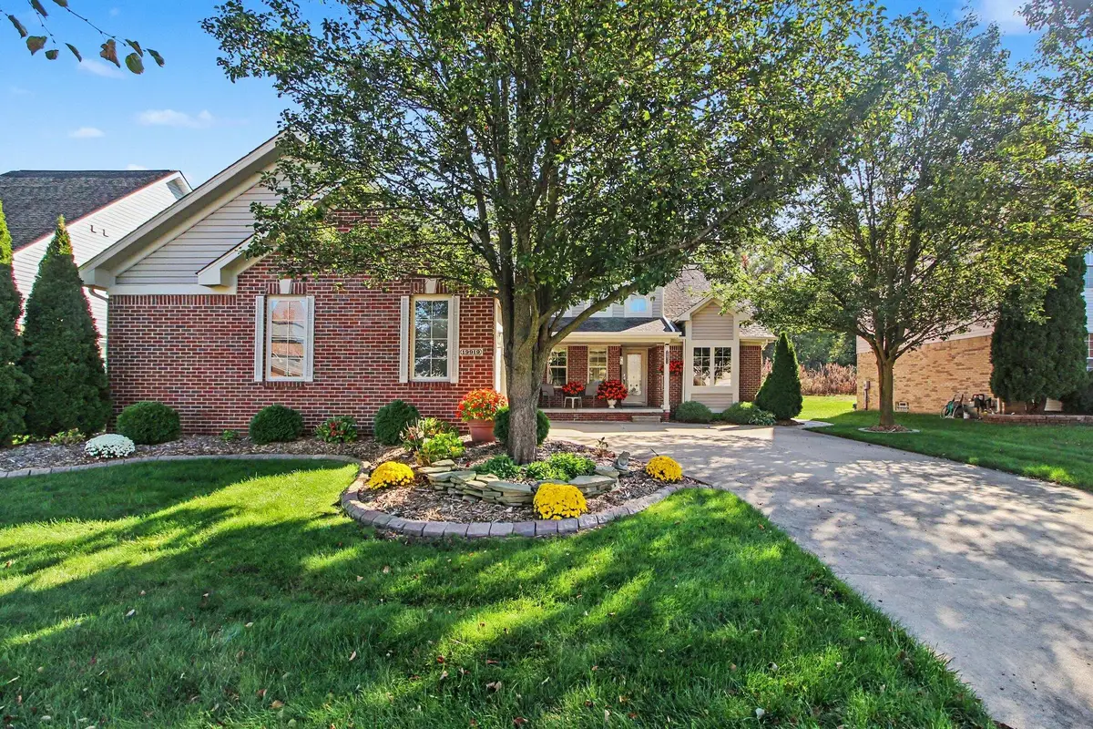 19919 Dovetail Drive, Brownstown, MI 48183 - #1