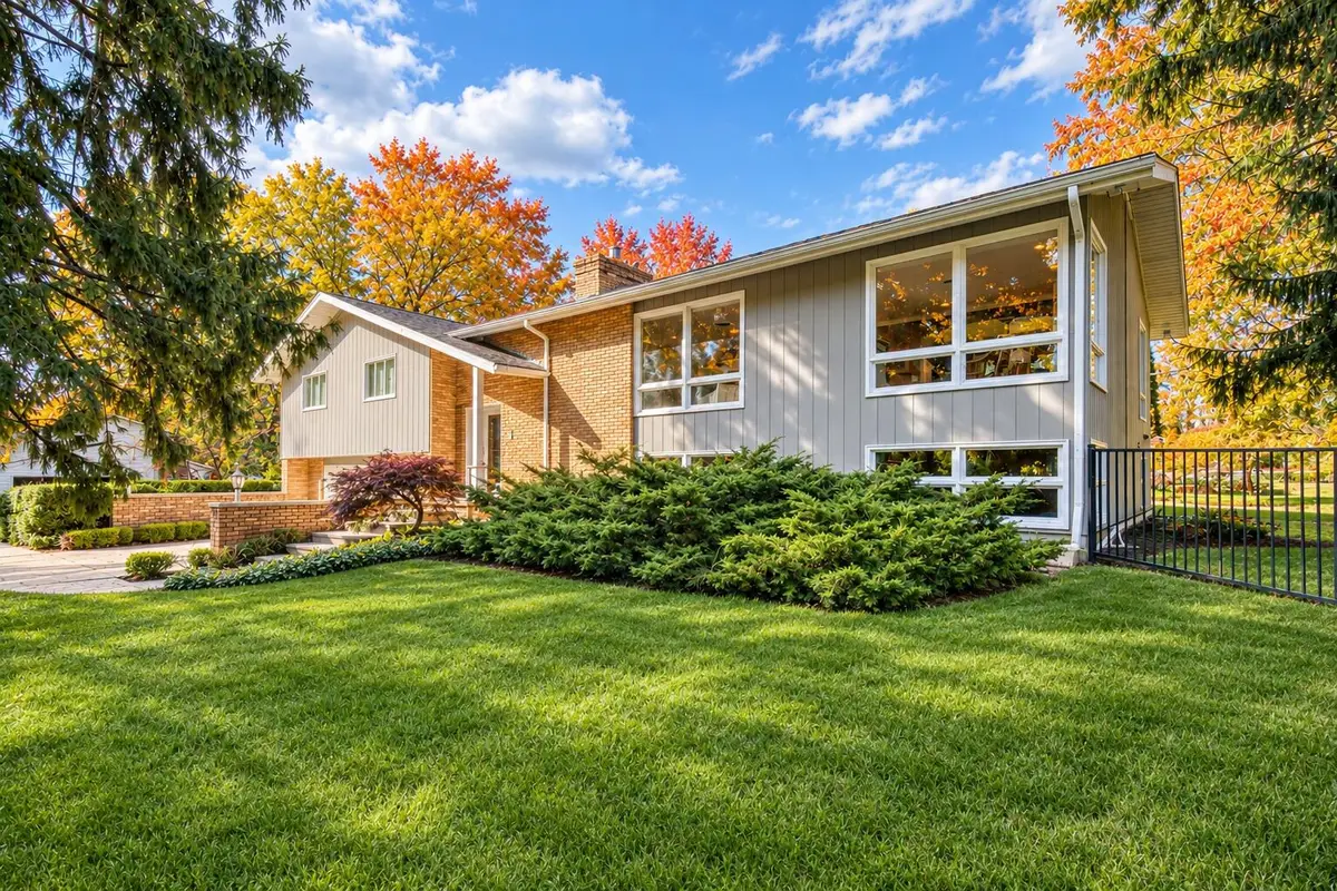 3600 Hendee Road, Jackson, MI 49201 - #1