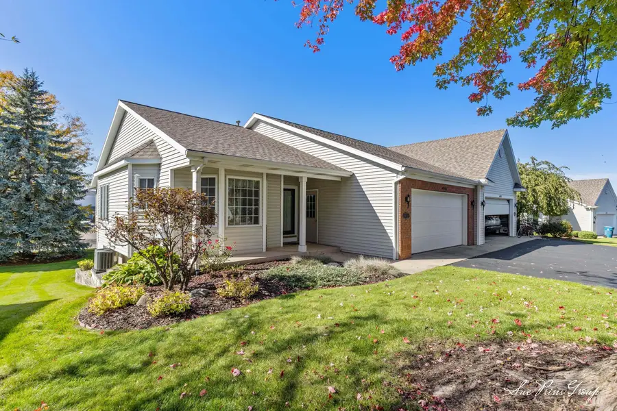 4701 Crescent Drive, Hudsonville, MI 49426 - #2
