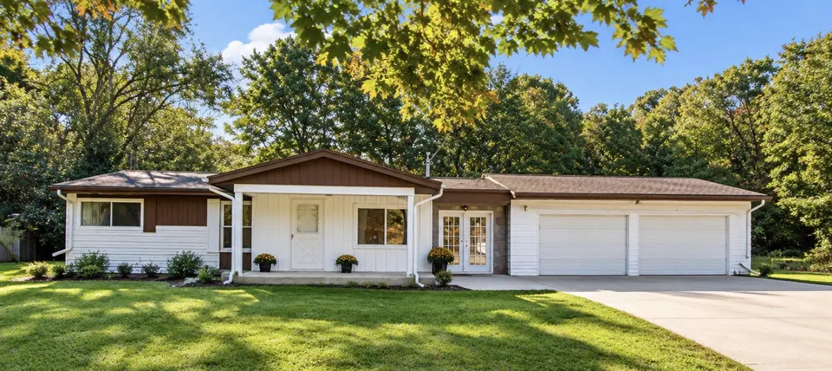 8741 Ann Arbor Road, Grass Lake, MI 49240 - #1