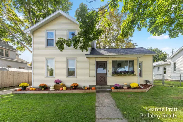612 E Green Street, Hastings, MI 49058