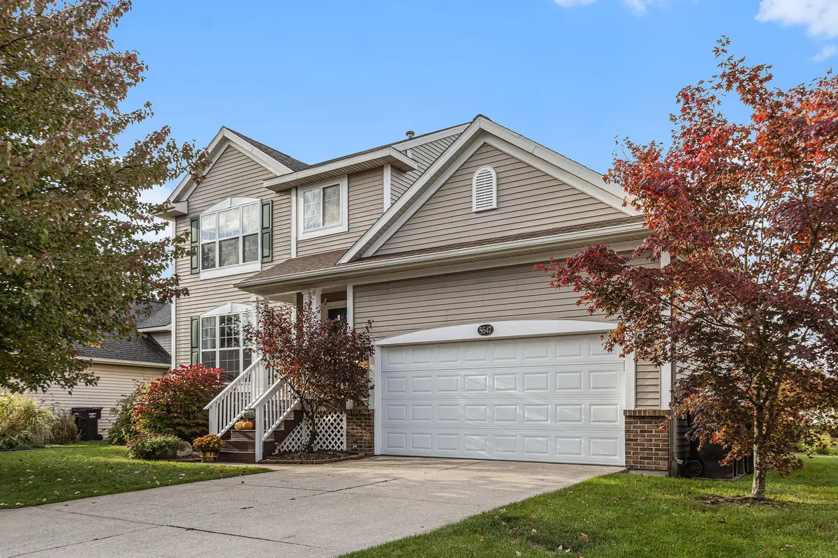 5647 E Grove Drive Se, Kentwood, MI 49512 - #1
