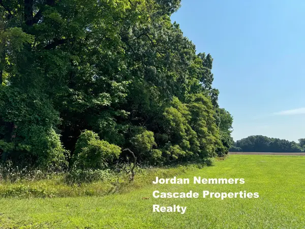30, 40, 50 62nd, Decatur, MI 49045