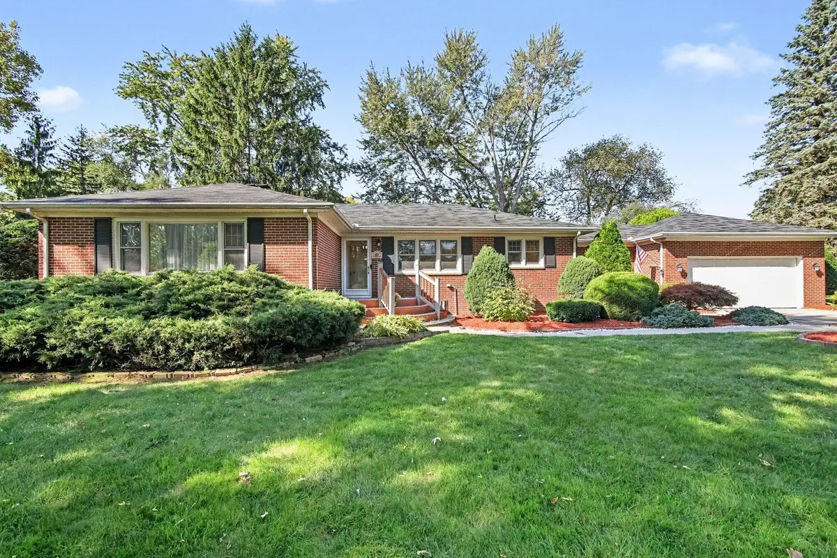 43 N Clubview Drive, Ypsilanti, MI 48197 - #1