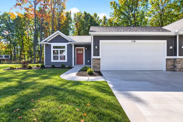 118 Creek Drive #37, Hart, MI 49420