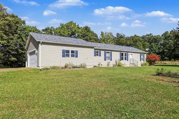 55443 Baer Road, Mendon, MI 49072