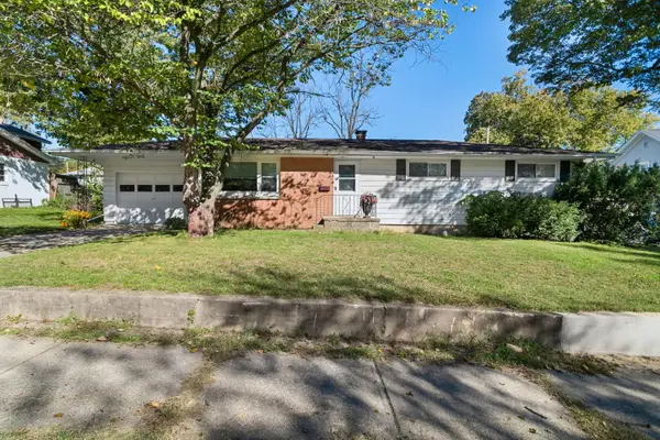 108 W Dewey Street, Buchanan, MI 49107