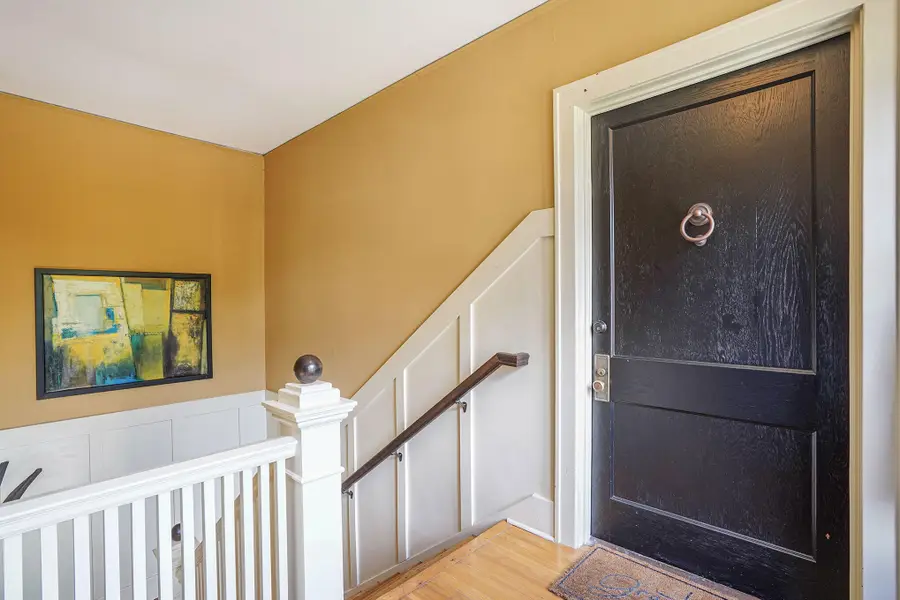 514 Lyon Street Ne #2, Grand Rapids, MI 49503 - #3