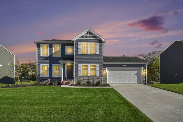 748 Petoskey Stone Drive Sw, Byron Center, MI 49315