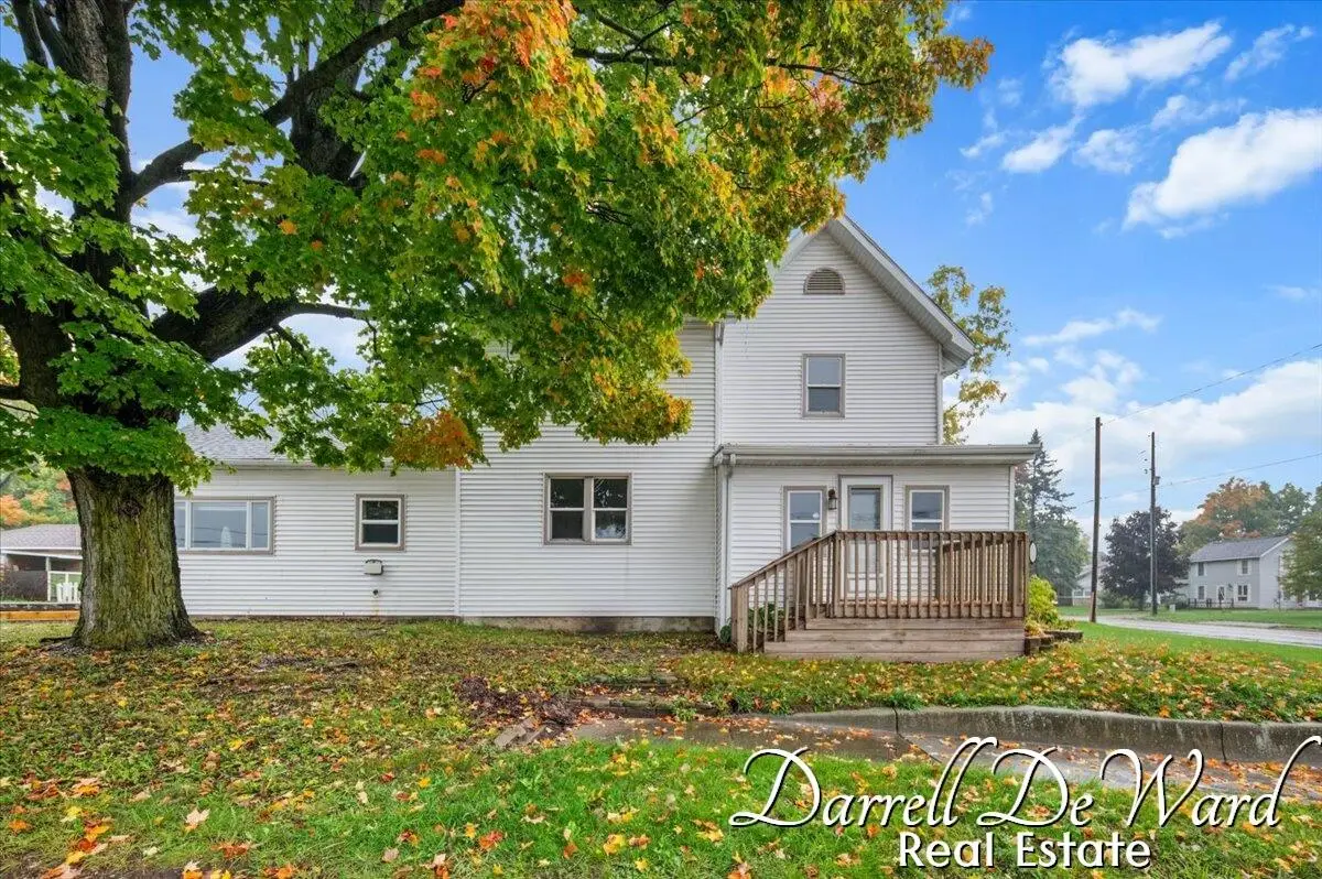 601 W Main Street, Mecosta, MI 49332 - #1