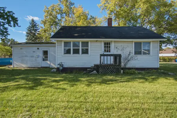 212 S 3rd Avenue, Big Rapids, MI 49307
