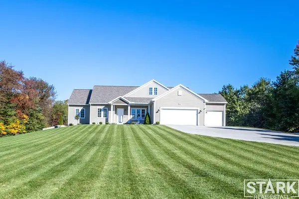 2320 E Mount Garfield Road, Muskegon, MI 49444