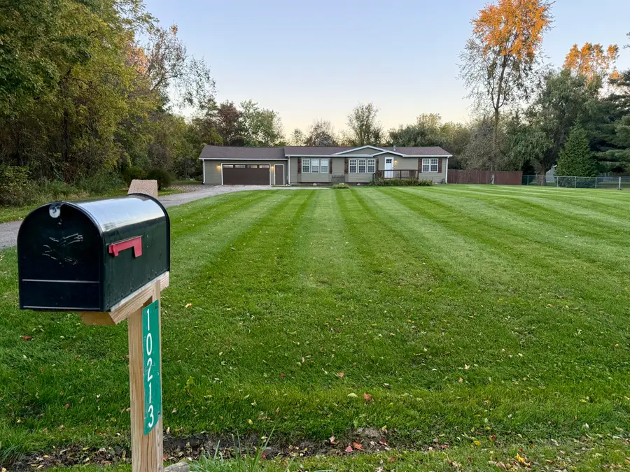 10213 Bath Road, Byron, MI 48418 - #2
