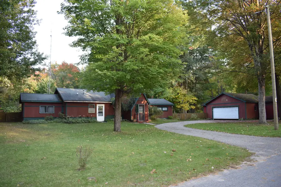 280 N Northwood Drive, Branch, MI 49402 - #2