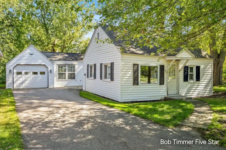 2284 104th Avenue, Zeeland, MI 49464 - #2